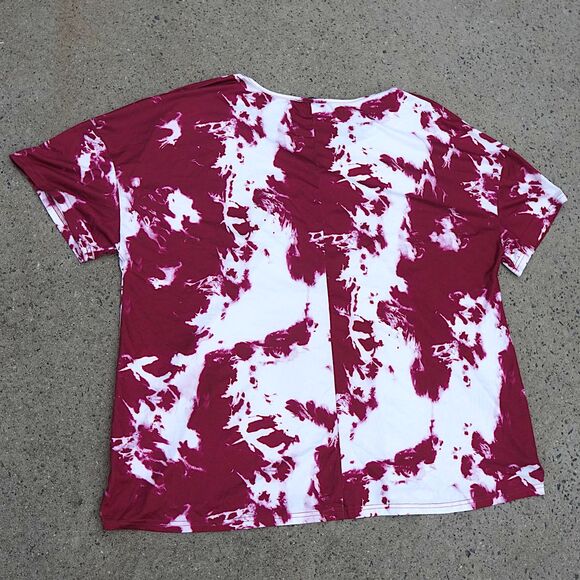 SHEIN Curve 4XL Maroon & White Tie-Dye Oversized Tee Wood Buttons - Picture 2 of 5